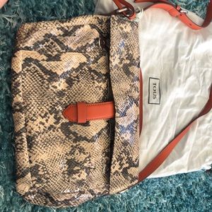 BN Tous bag, matching wallet available